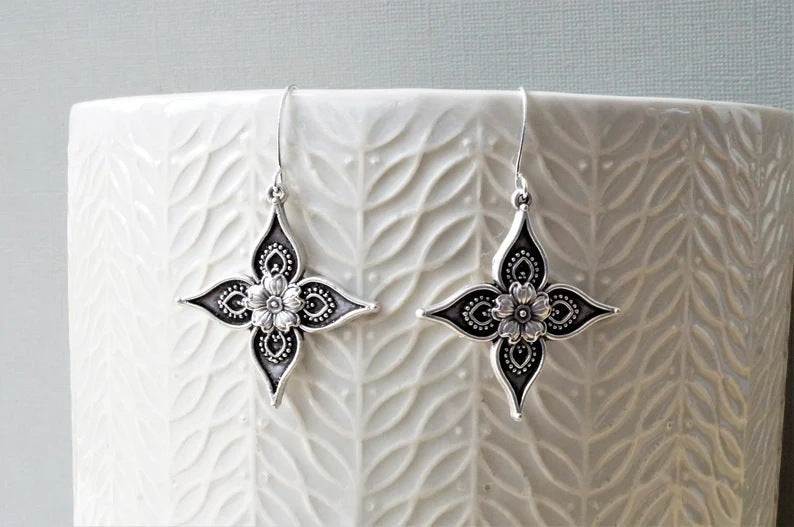 Hollow Flower Earrings